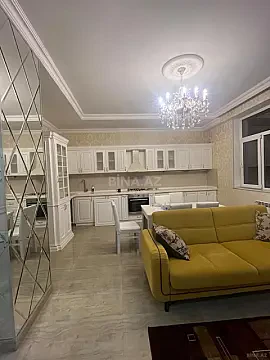 Satılır 2 otaqlı mənzil 98 m²