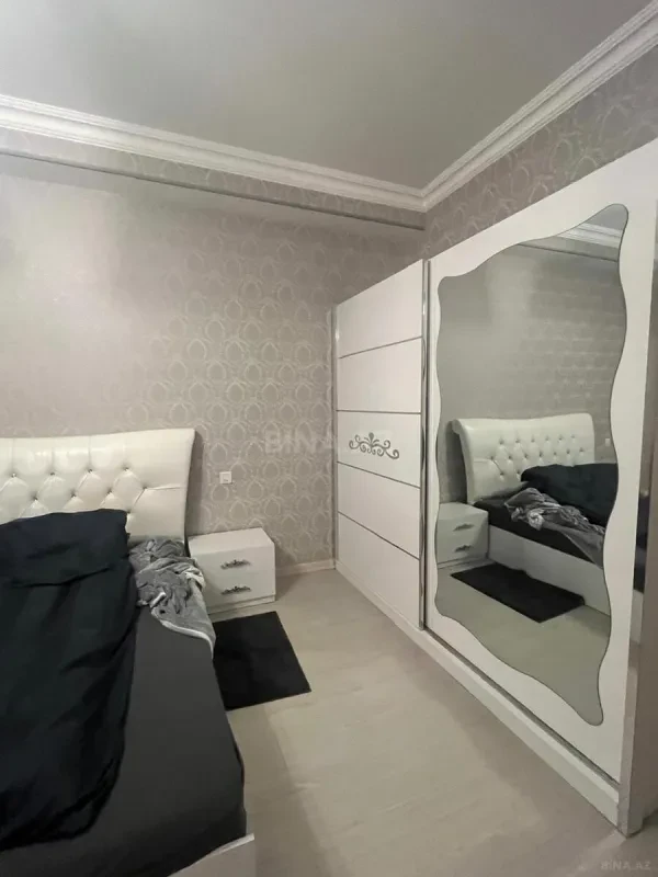 Satılır 2 otaqlı mənzil 98 m²
