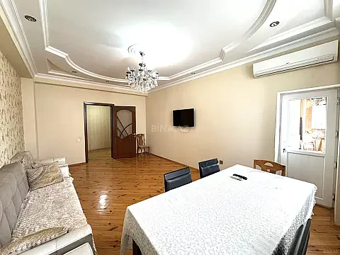 Kirayə verilir 2 otaqlı mənzil 85 m²