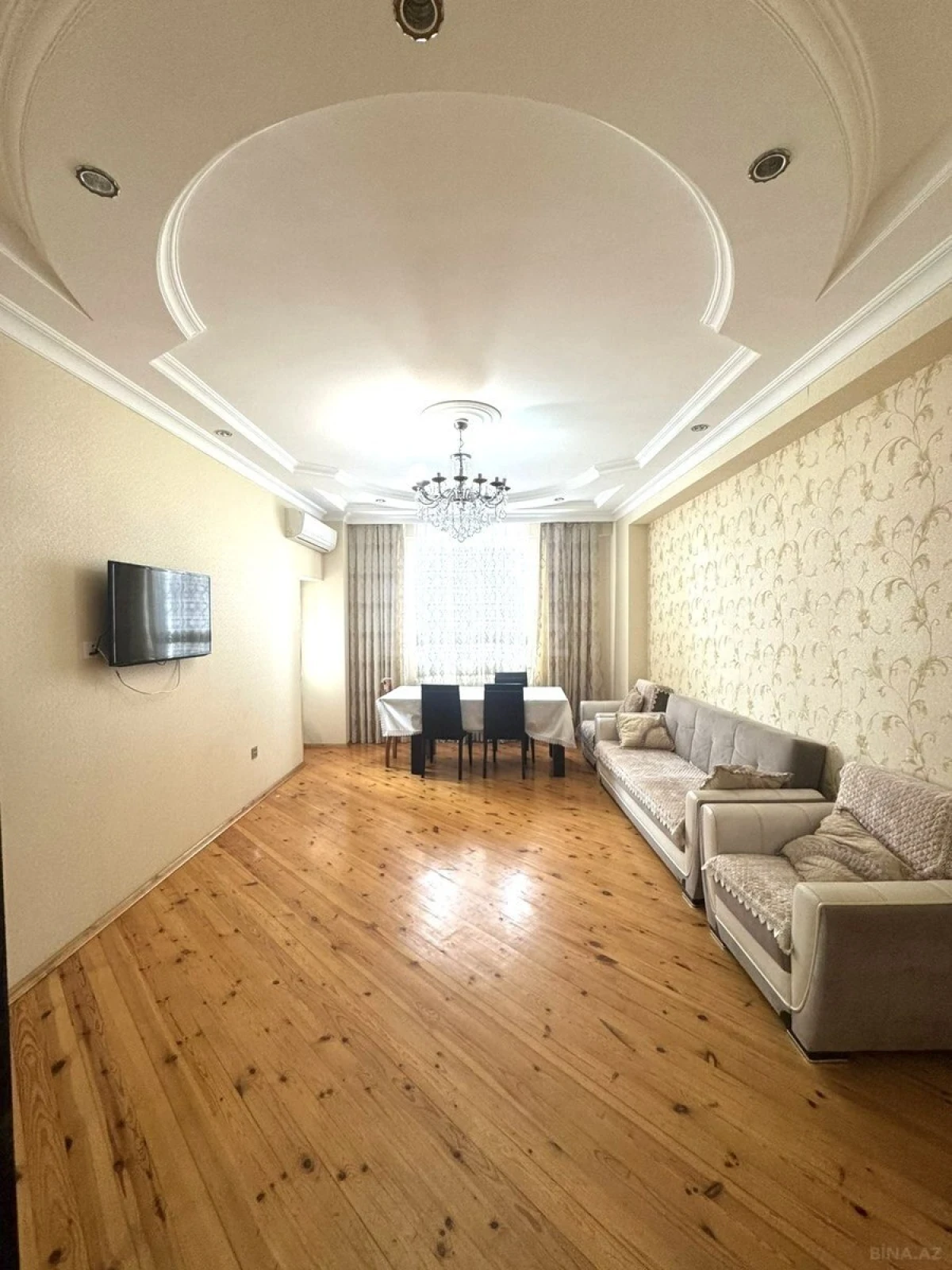 Kirayə verilir 2 otaqlı mənzil 85 m²