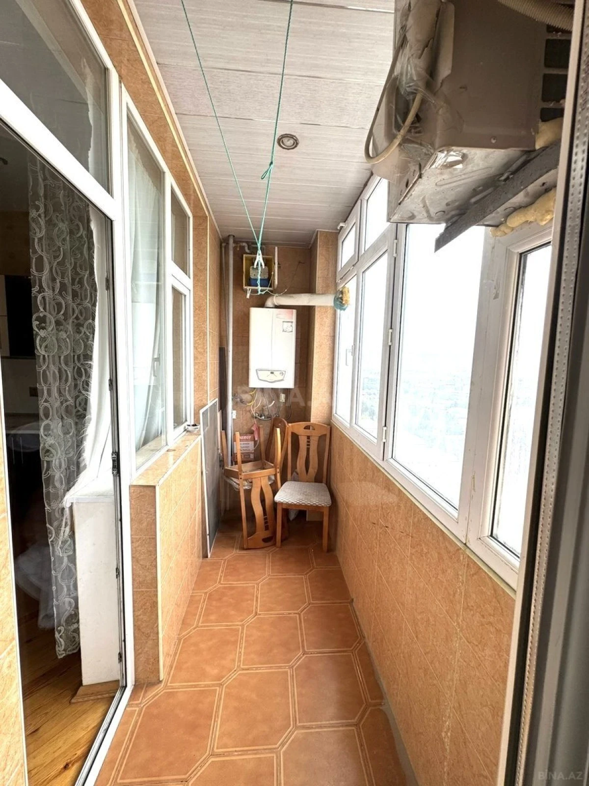 Kirayə verilir 2 otaqlı mənzil 85 m²
