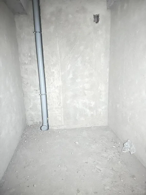 Satılır 2 otaqlı mənzil 102 m²