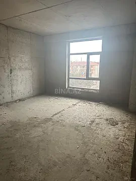 Satılır 2 otaqlı mənzil 102 m²