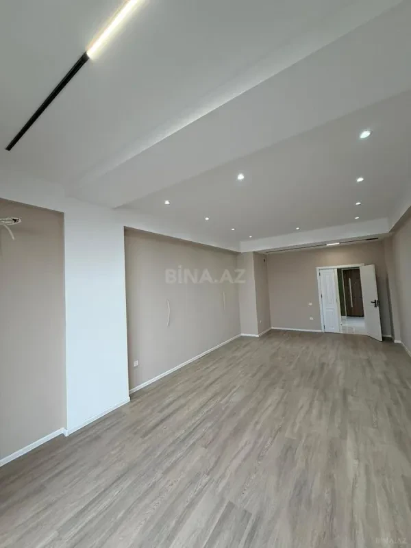Kirayə verilir 3 otaqlı mənzil 120 m²