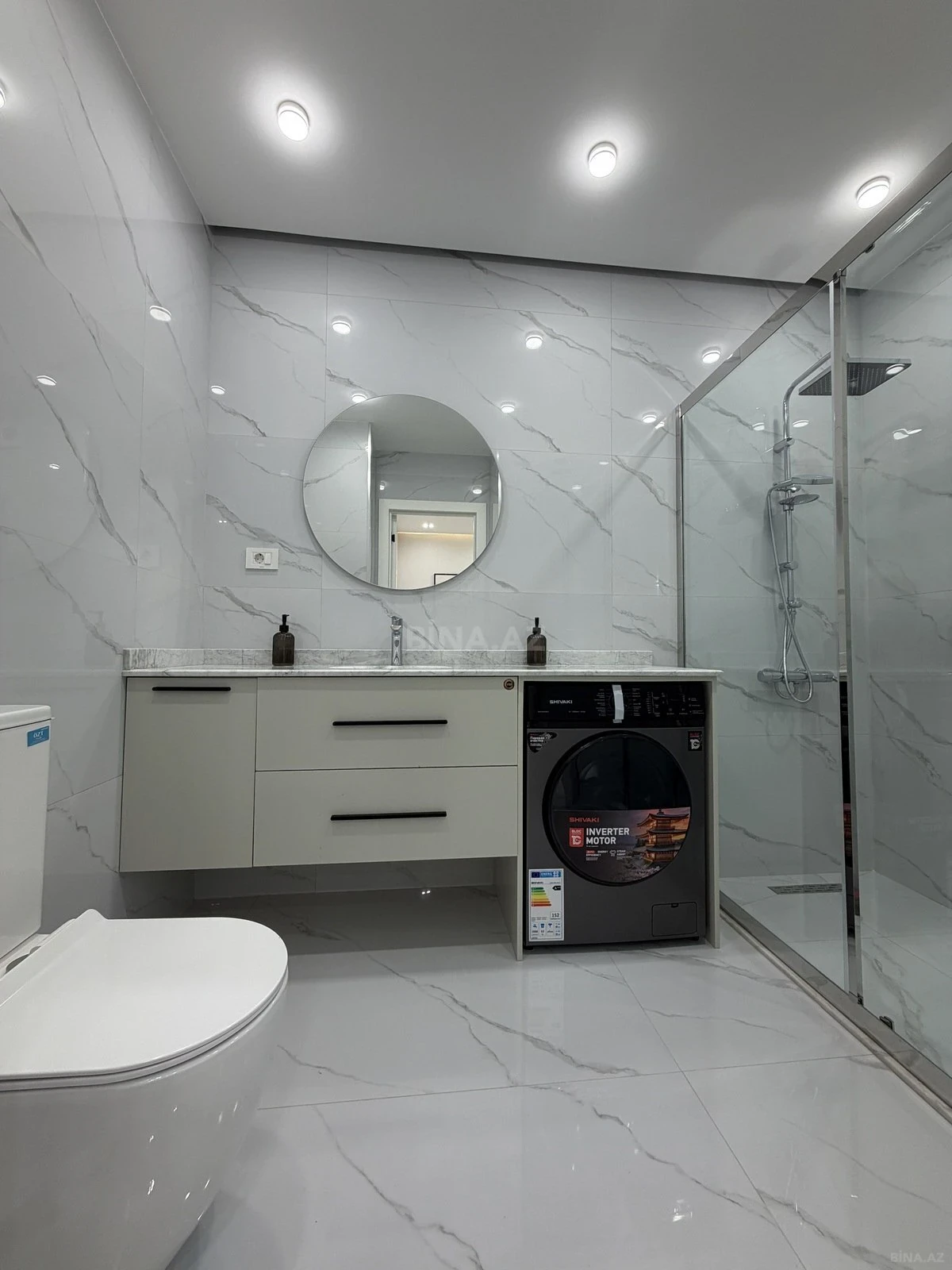 Satılır 2 otaqlı mənzil 68 m²