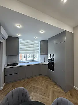 Satılır 2 otaqlı mənzil 68 m²