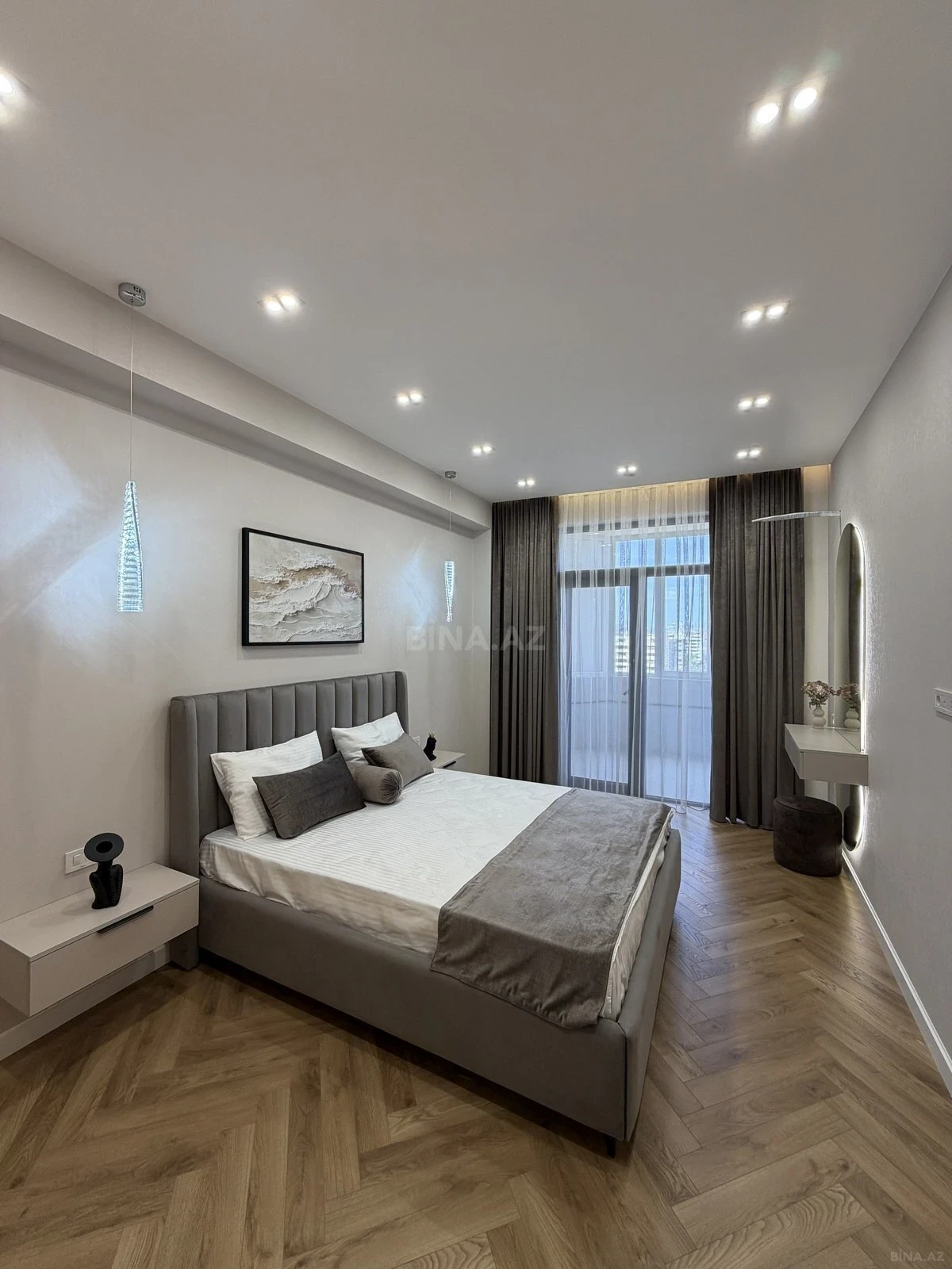 Satılır 2 otaqlı mənzil 68 m²