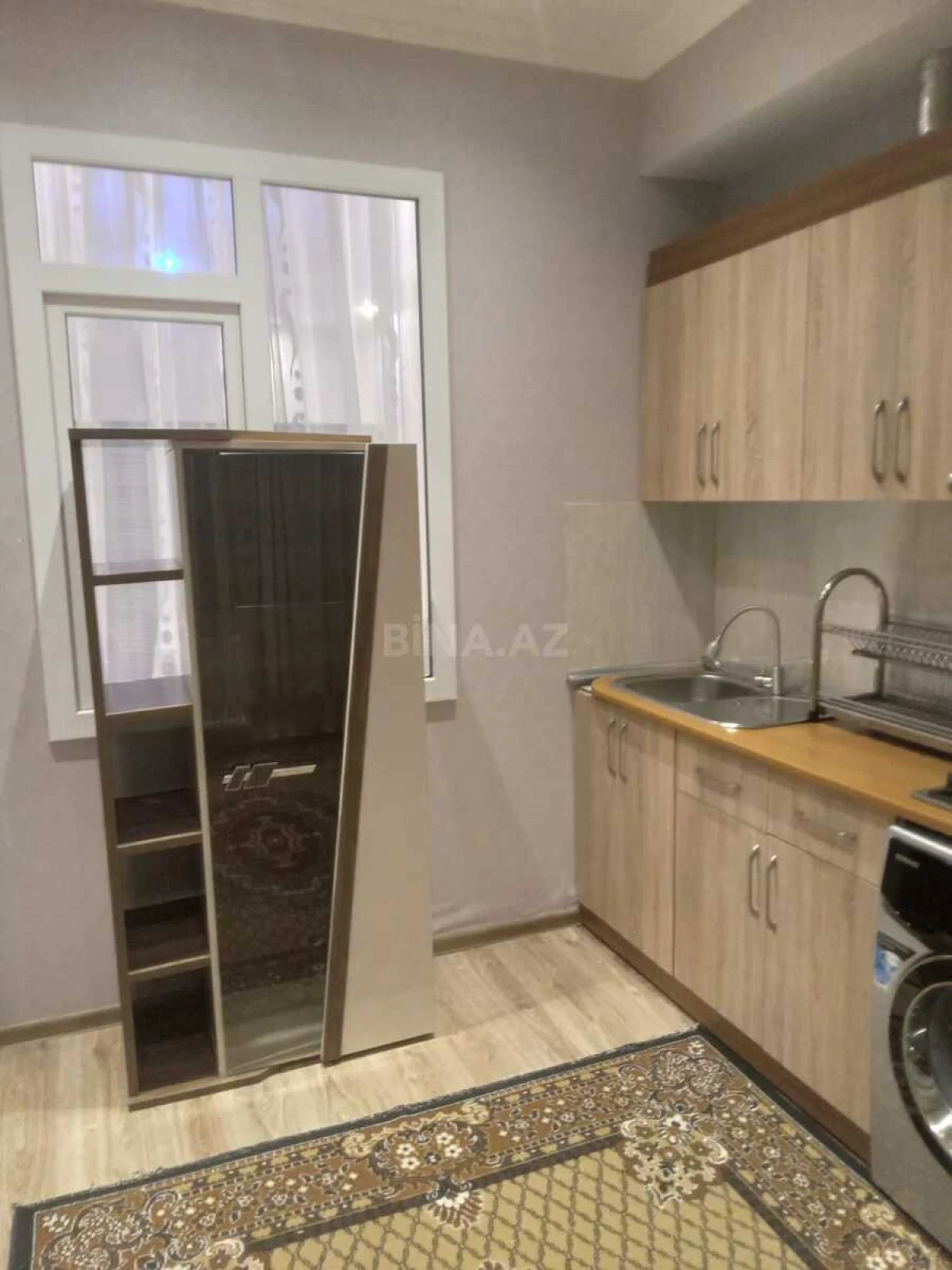 Kirayə verilir 2 otaqlı mənzil 65 m²