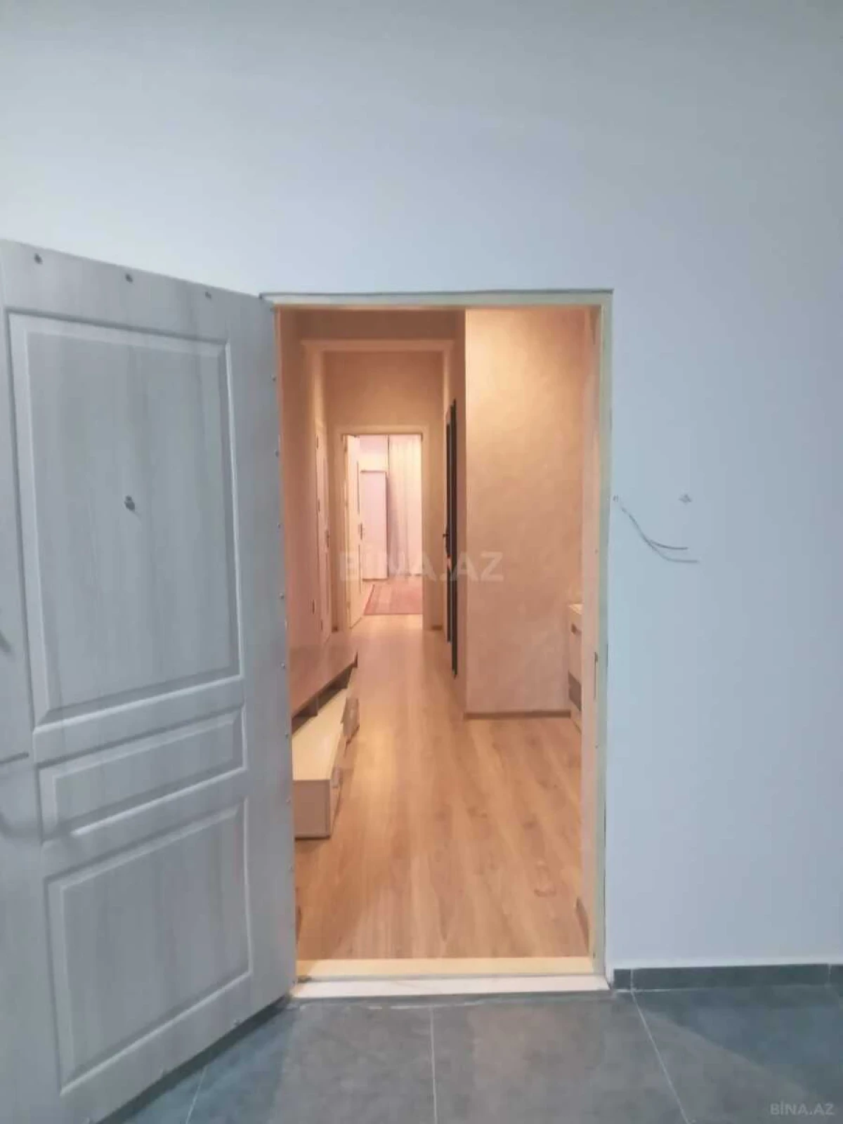 Kirayə verilir 2 otaqlı mənzil 65 m²