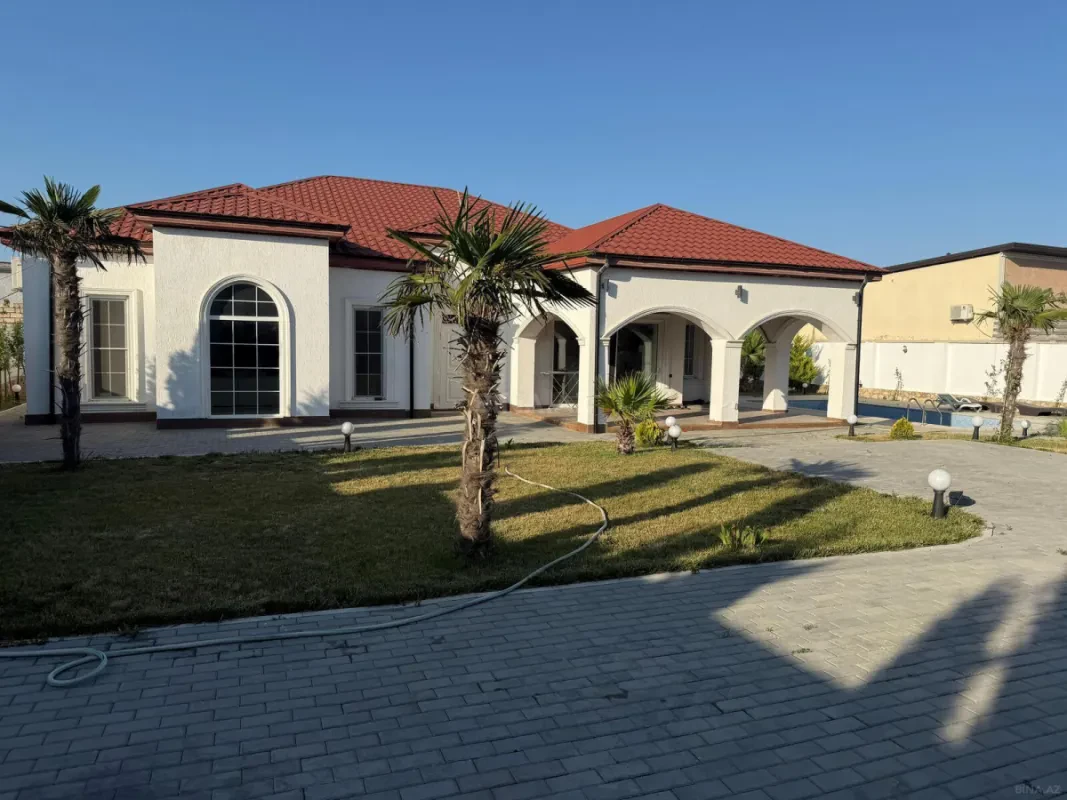 Kirayə verilir 4 otaqlı həyət evi 220 m²