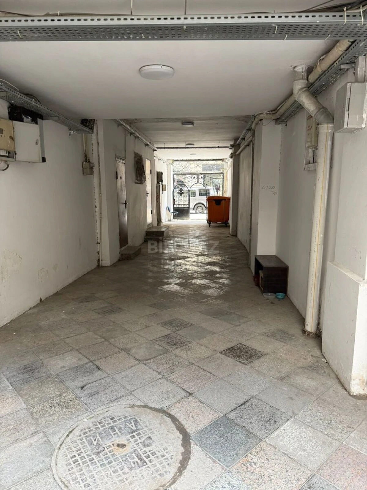 Satılır 2 otaqlı mənzil 60 m²