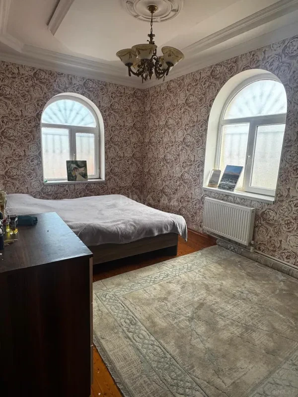 Satılır 5 otaqlı həyət evi 130 m²