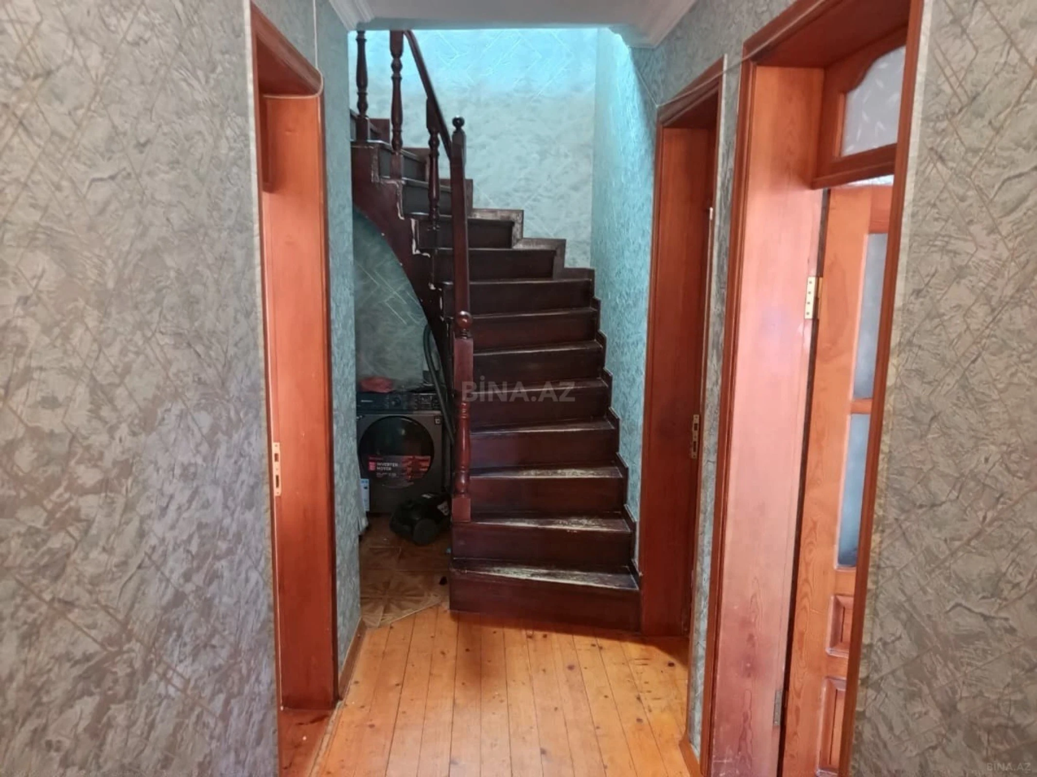Satılır 5 otaqlı həyət evi 130 m²