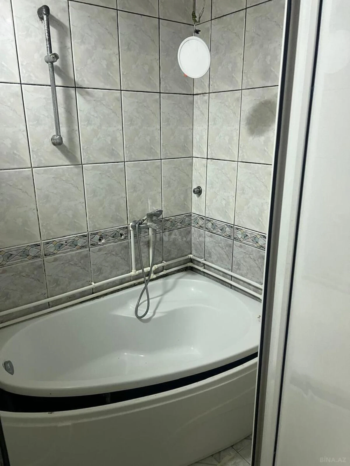 Kirayə verilir 3 otaqlı mənzil 95 m²