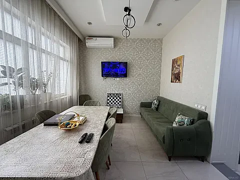 Kirayə verilir 3 otaqlı mənzil 70 m² — Bakı 3 otaq 70.00 m²