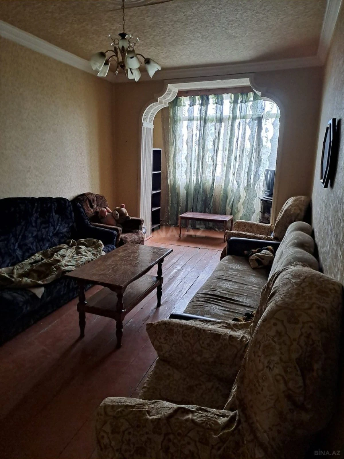 Satılır 4 otaqlı mənzil 85 m²