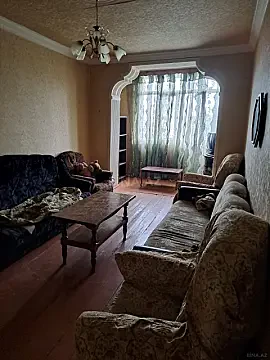 Satılır 4 otaqlı mənzil 85 m²