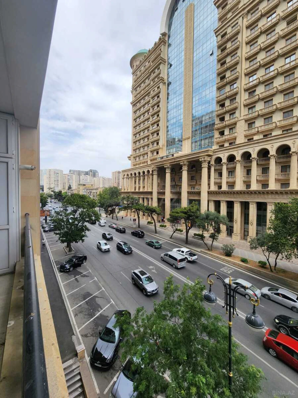Kirayə verilir 3 otaqlı mənzil 120 m²