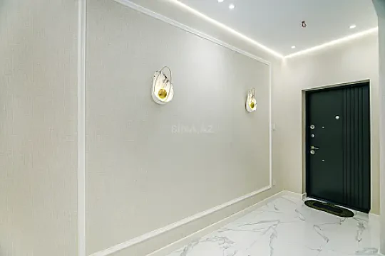 Kirayə verilir 2 otaqlı mənzil 95 m²