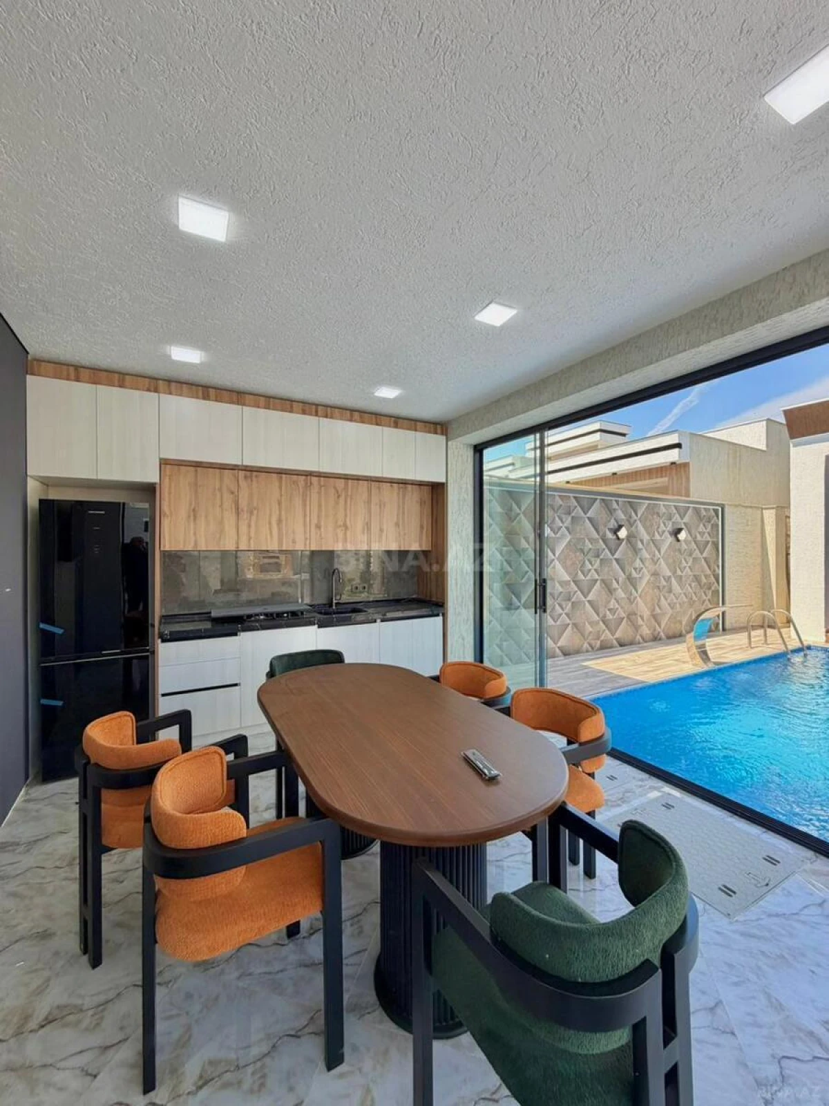 Satılır 4 otaqlı həyət evi 150 m²