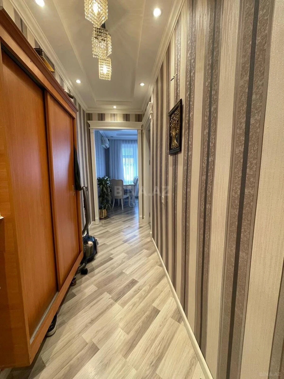 Kirayə verilir 2 otaqlı mənzil 54 m²