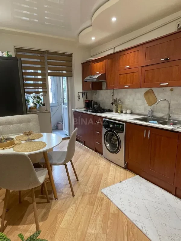 Kirayə verilir 2 otaqlı mənzil 54 m²