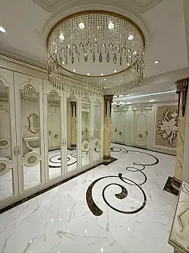 Satılır 4 otaqlı mənzil 165 m²