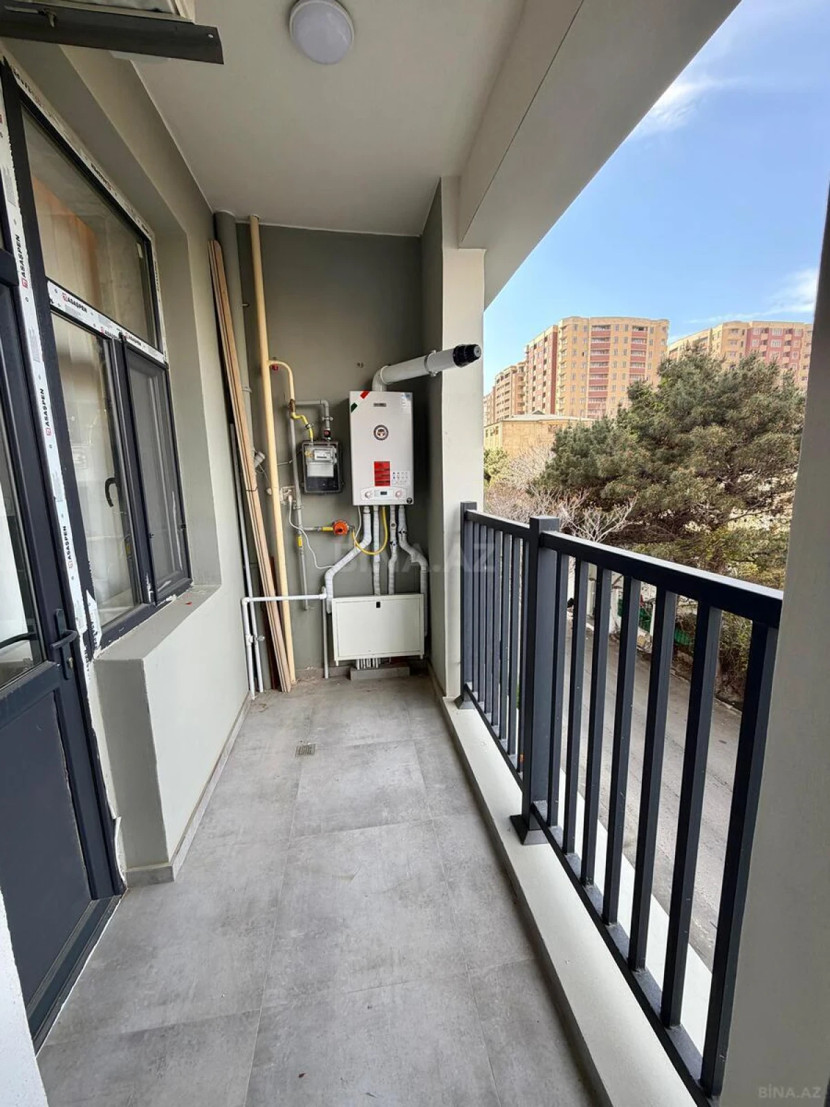 Kirayə verilir 2 otaqlı mənzil 85 m²
