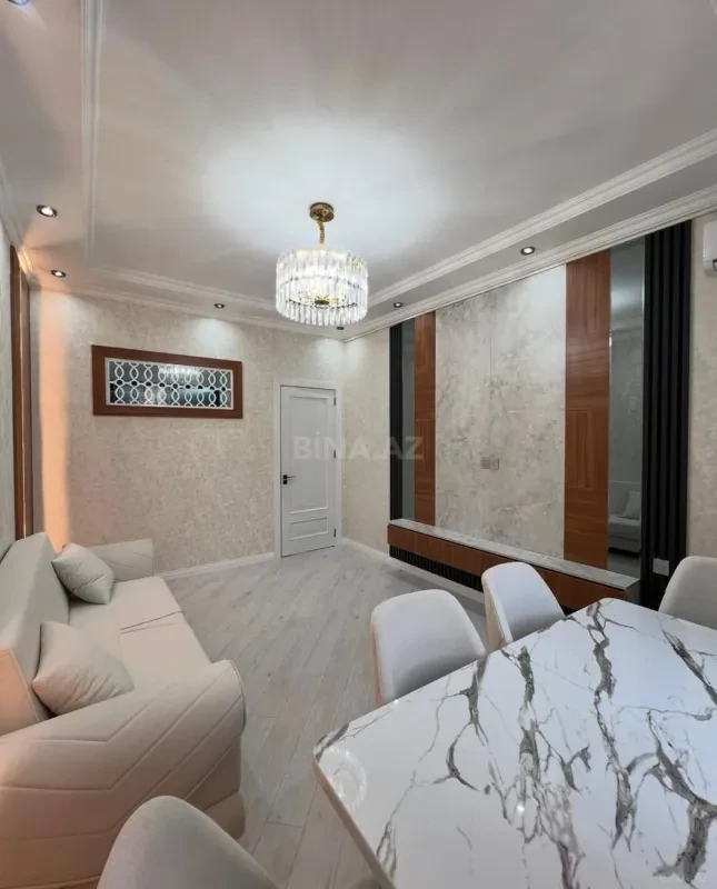 Kirayə verilir 2 otaqlı mənzil 86 m²