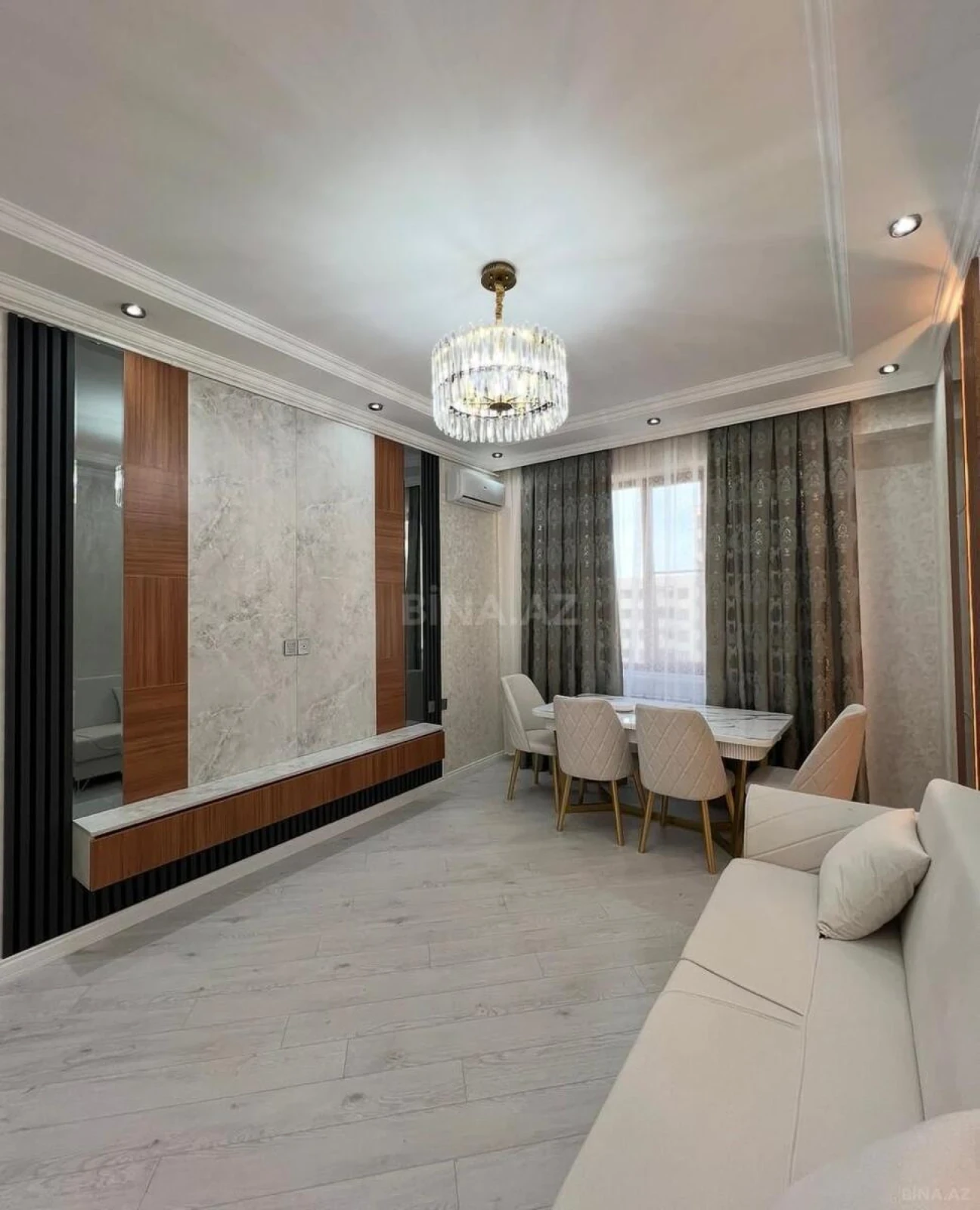 Kirayə verilir 2 otaqlı mənzil 86 m²