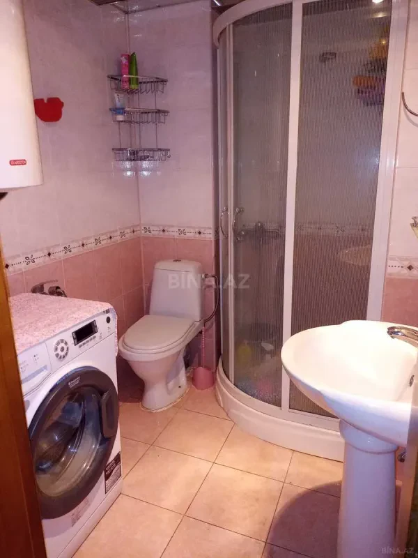 Satılır 4 otaqlı mənzil 160 m²