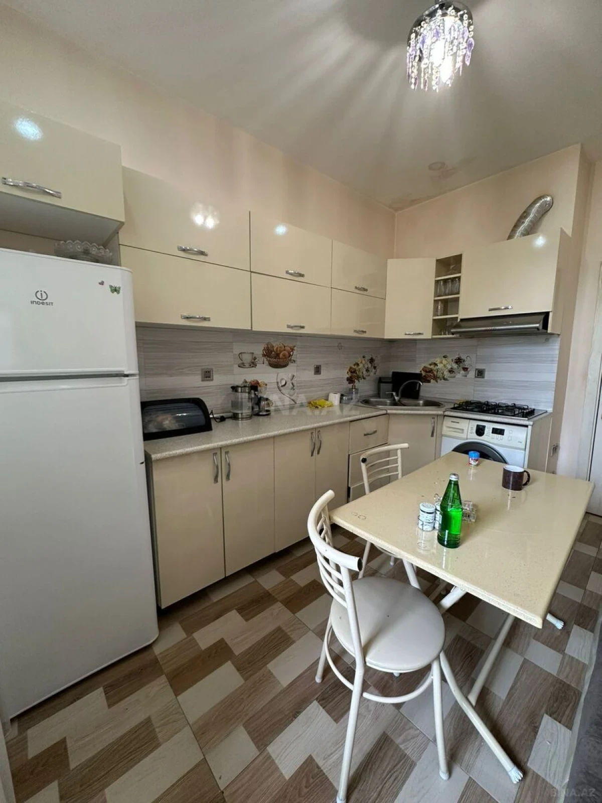 Kirayə verilir 3 otaqlı mənzil 88 m²