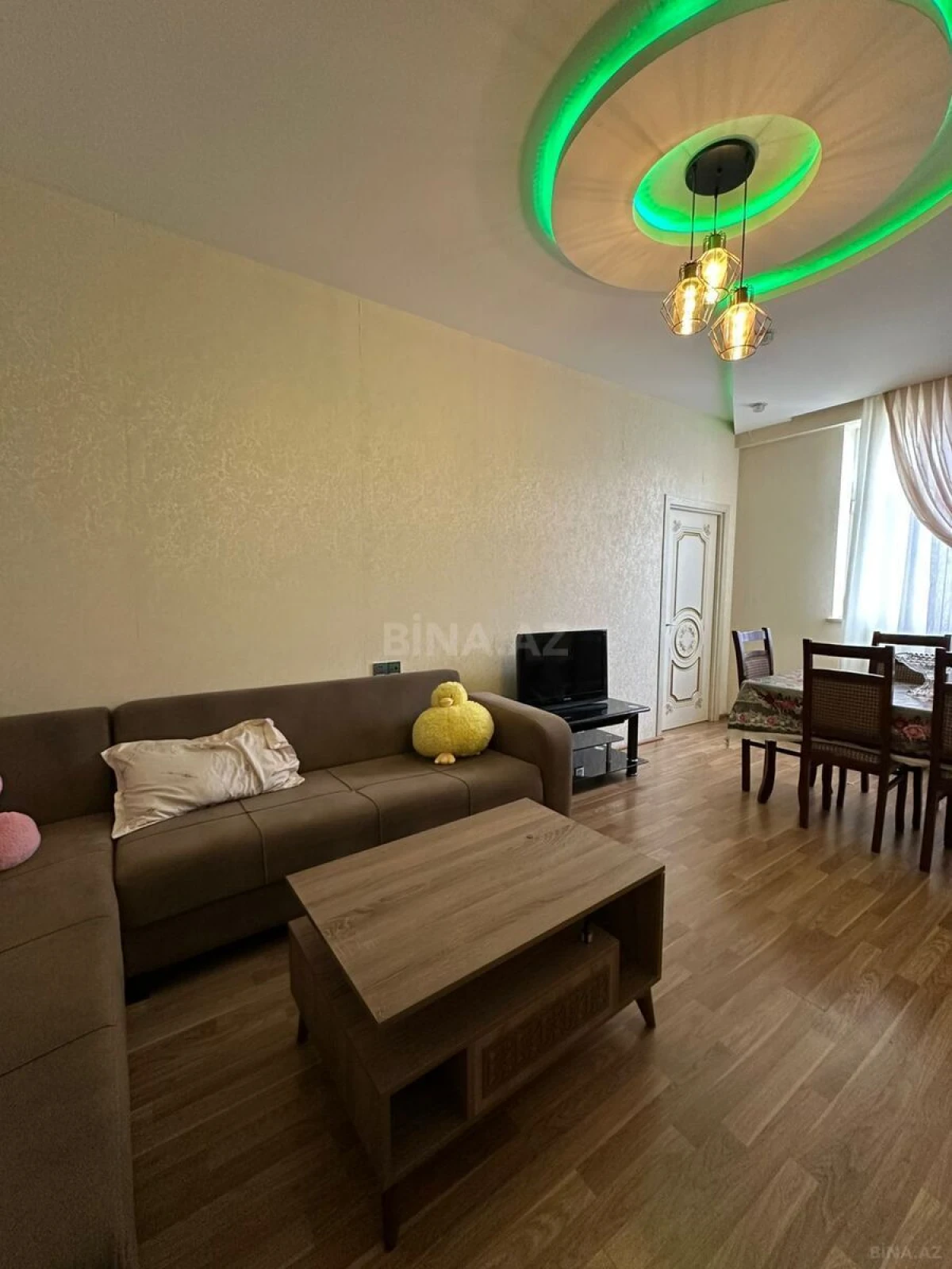 Kirayə verilir 3 otaqlı mənzil 88 m²