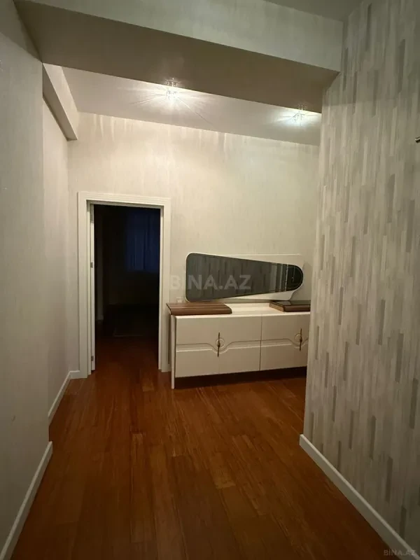 Kirayə verilir 3 otaqlı mənzil 115 m²