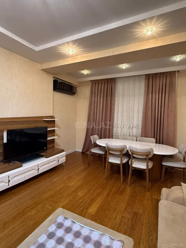 Kirayə verilir 3 otaqlı mənzil 115 m²