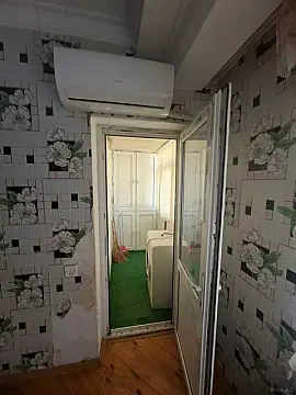 Satılır 2 otaqlı mənzil 70 m²