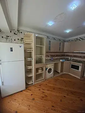 Satılır 2 otaqlı mənzil 70 m²