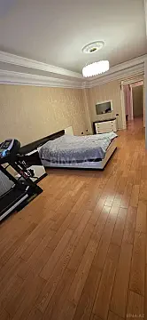 Kirayə verilir 3 otaqlı mənzil 210 m²