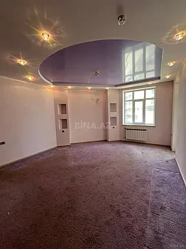 Satılır 3 otaqlı mənzil 200 m²