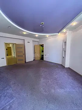 Satılır 3 otaqlı mənzil 200 m²