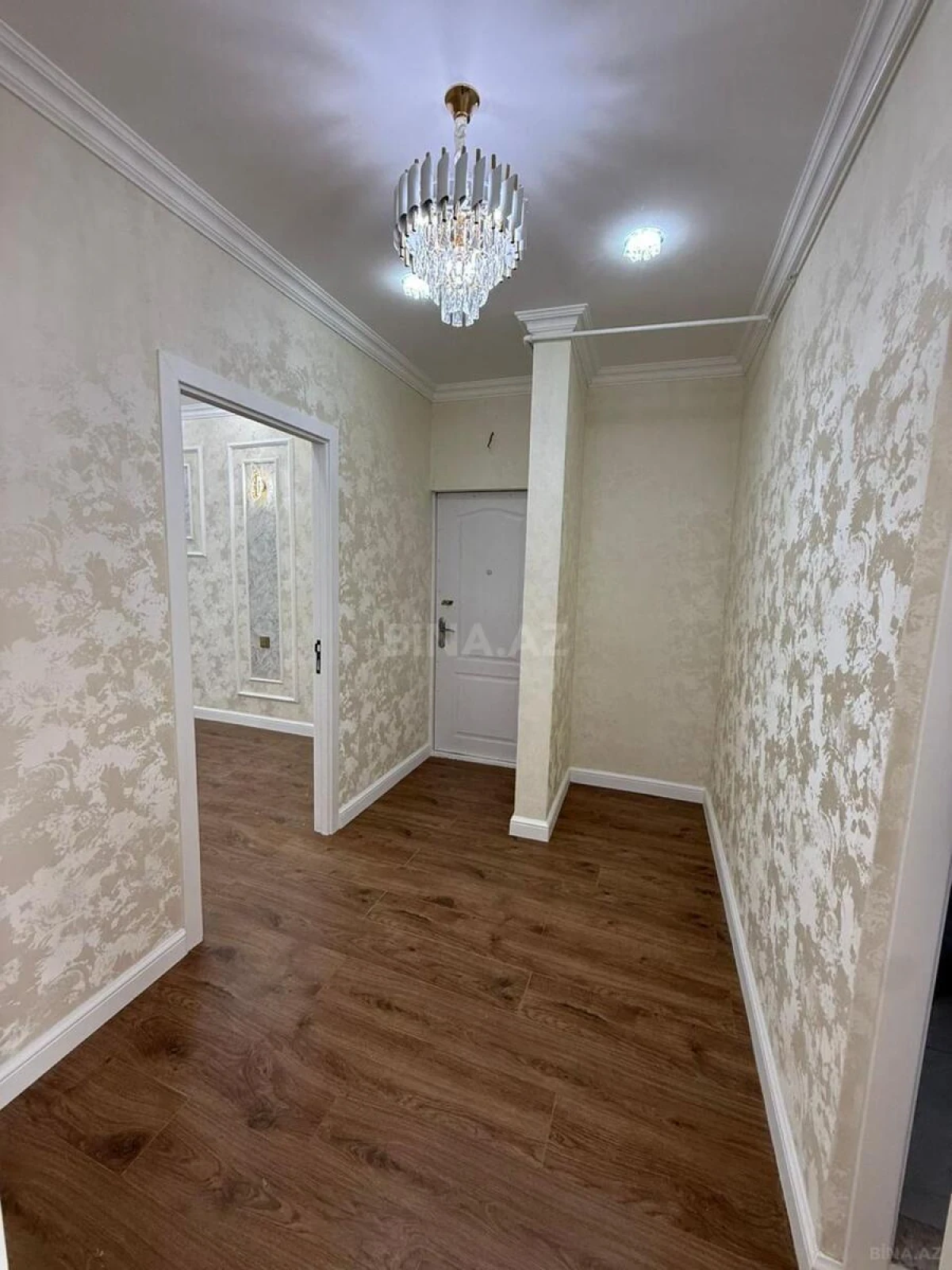 Satılır 2 otaqlı mənzil 52 m²