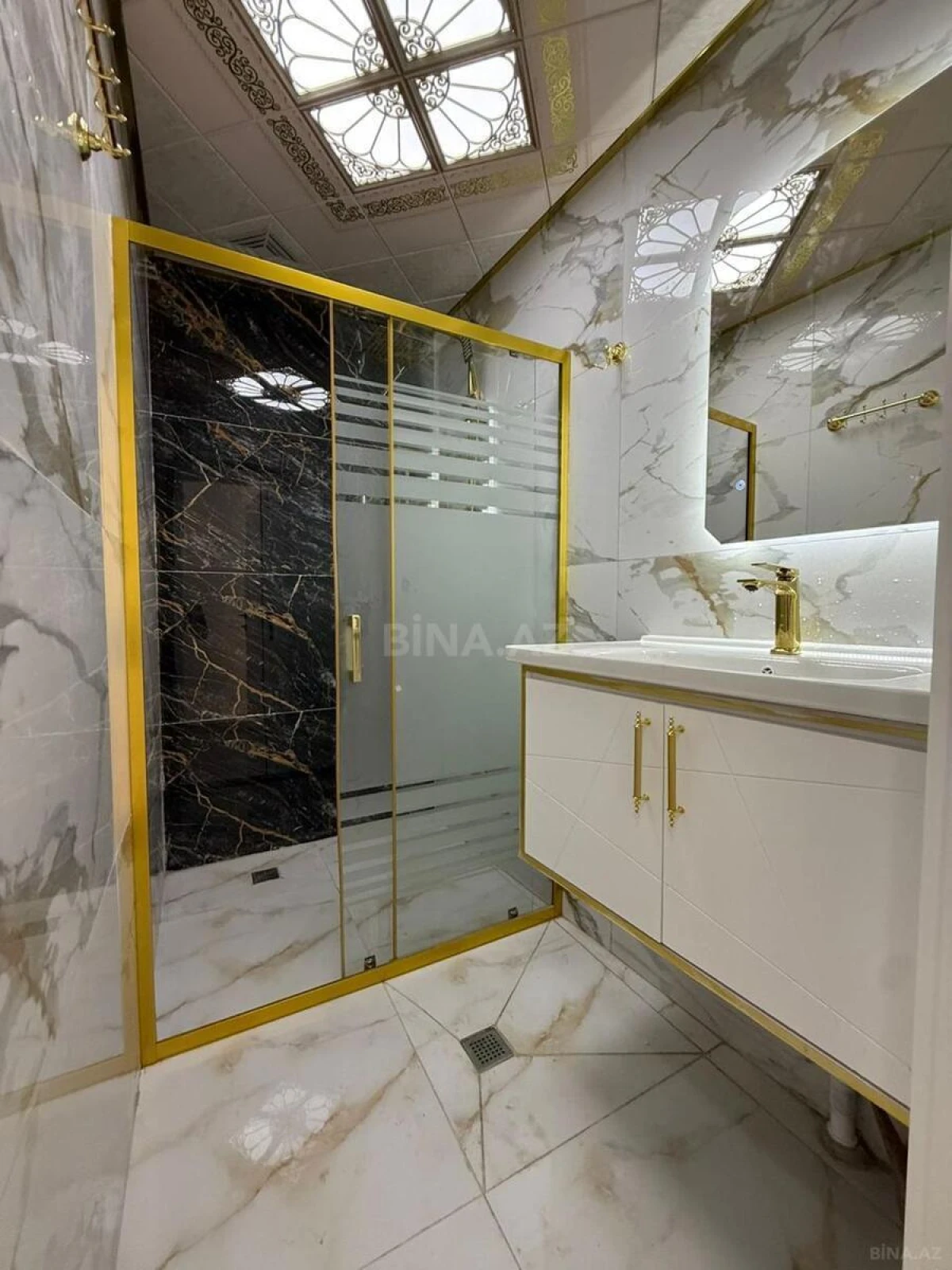 Satılır 2 otaqlı mənzil 52 m²