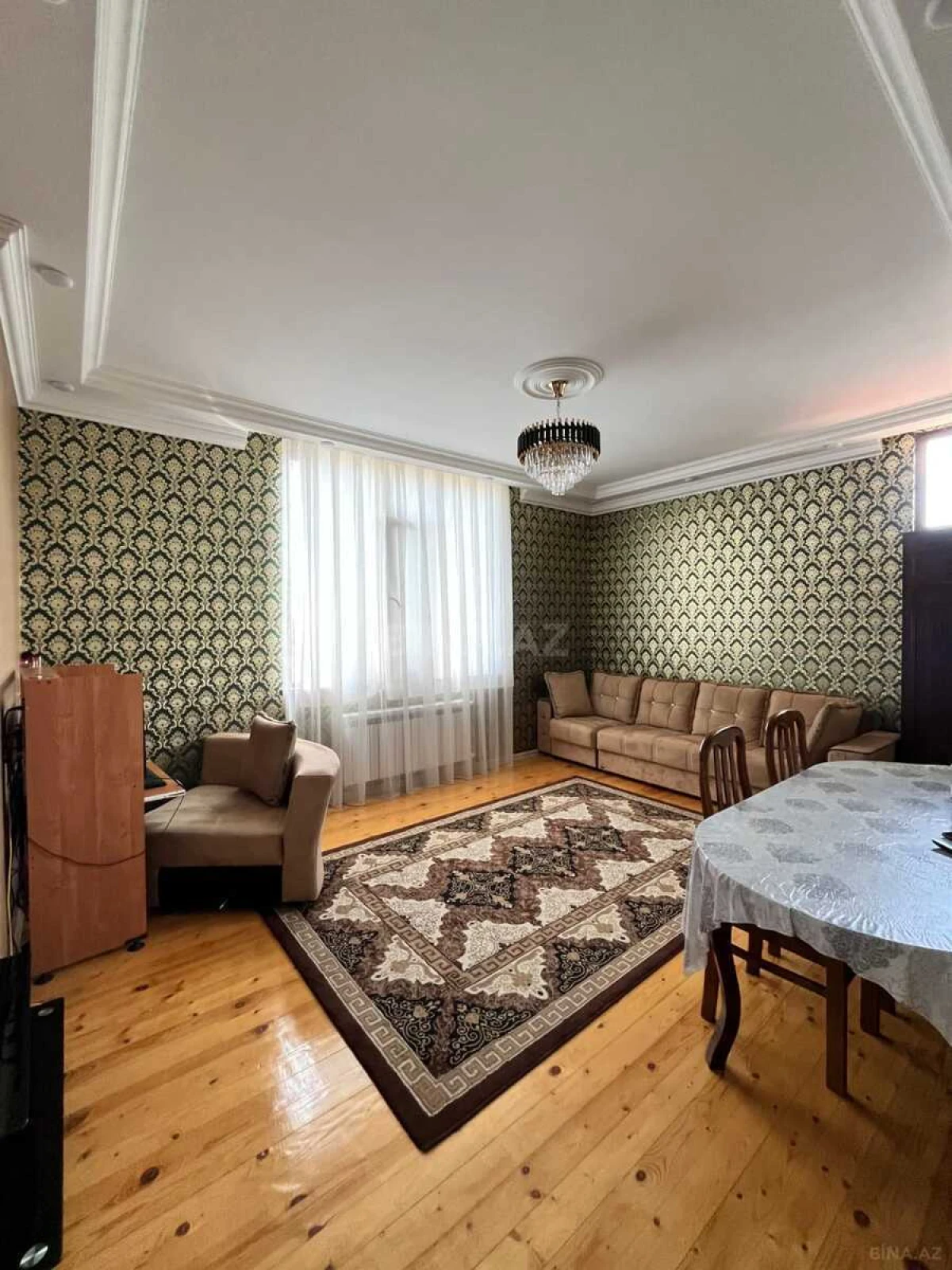 Satılır 2 otaqlı mənzil 74 m²