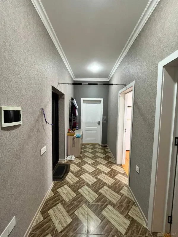 Satılır 2 otaqlı mənzil 74 m²