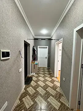 Satılır 2 otaqlı mənzil 74 m²