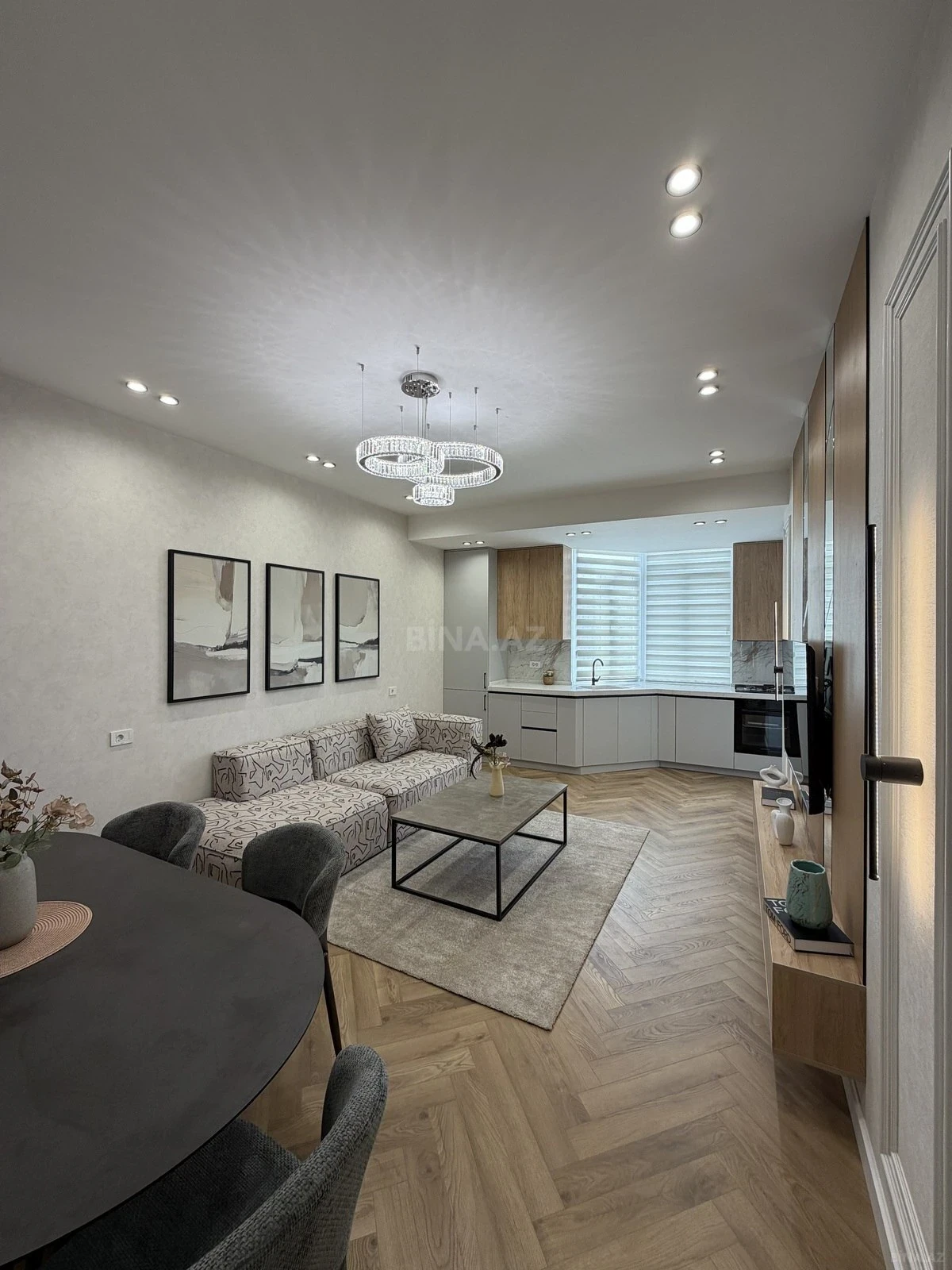 Satılır 3 otaqlı mənzil 79 m²