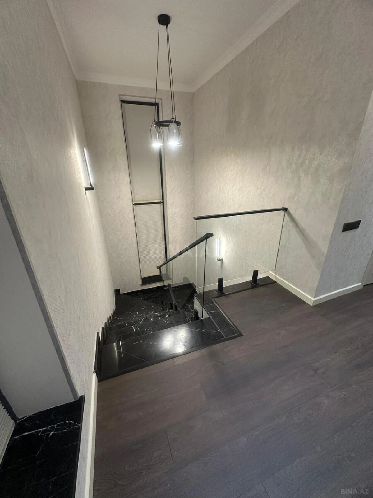 Kirayə verilir 4 otaqlı həyət evi 200 m²