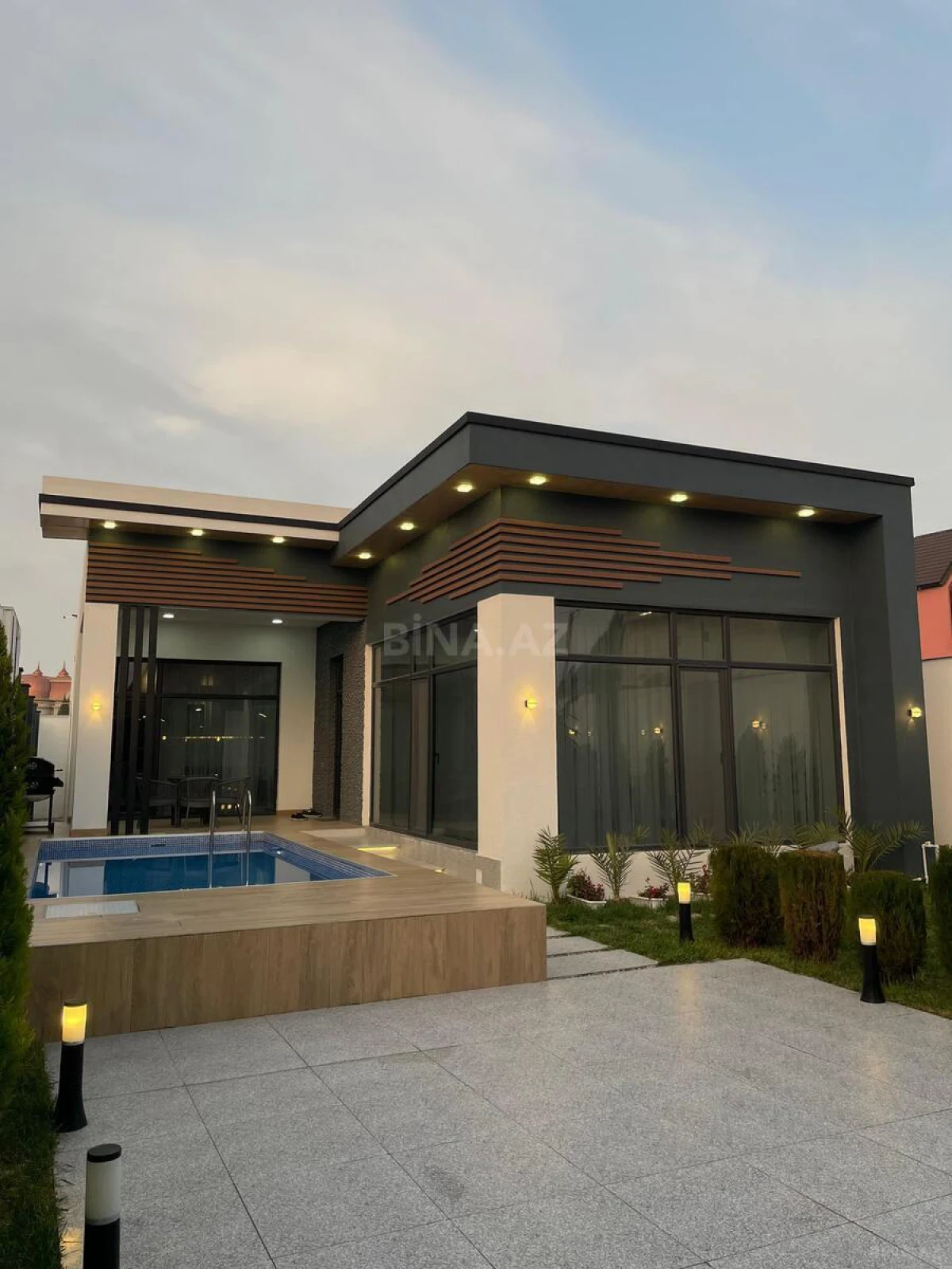 Kirayə verilir 4 otaqlı həyət evi 200 m²