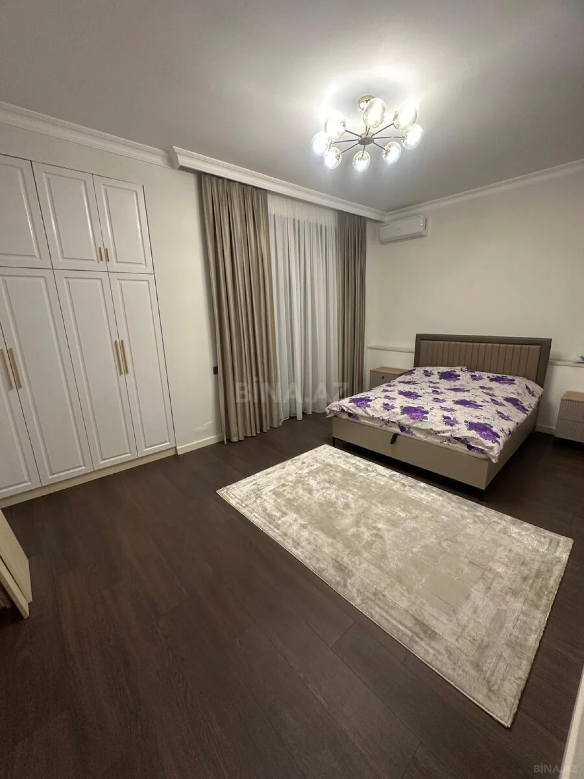 Kirayə verilir 4 otaqlı həyət evi 200 m²