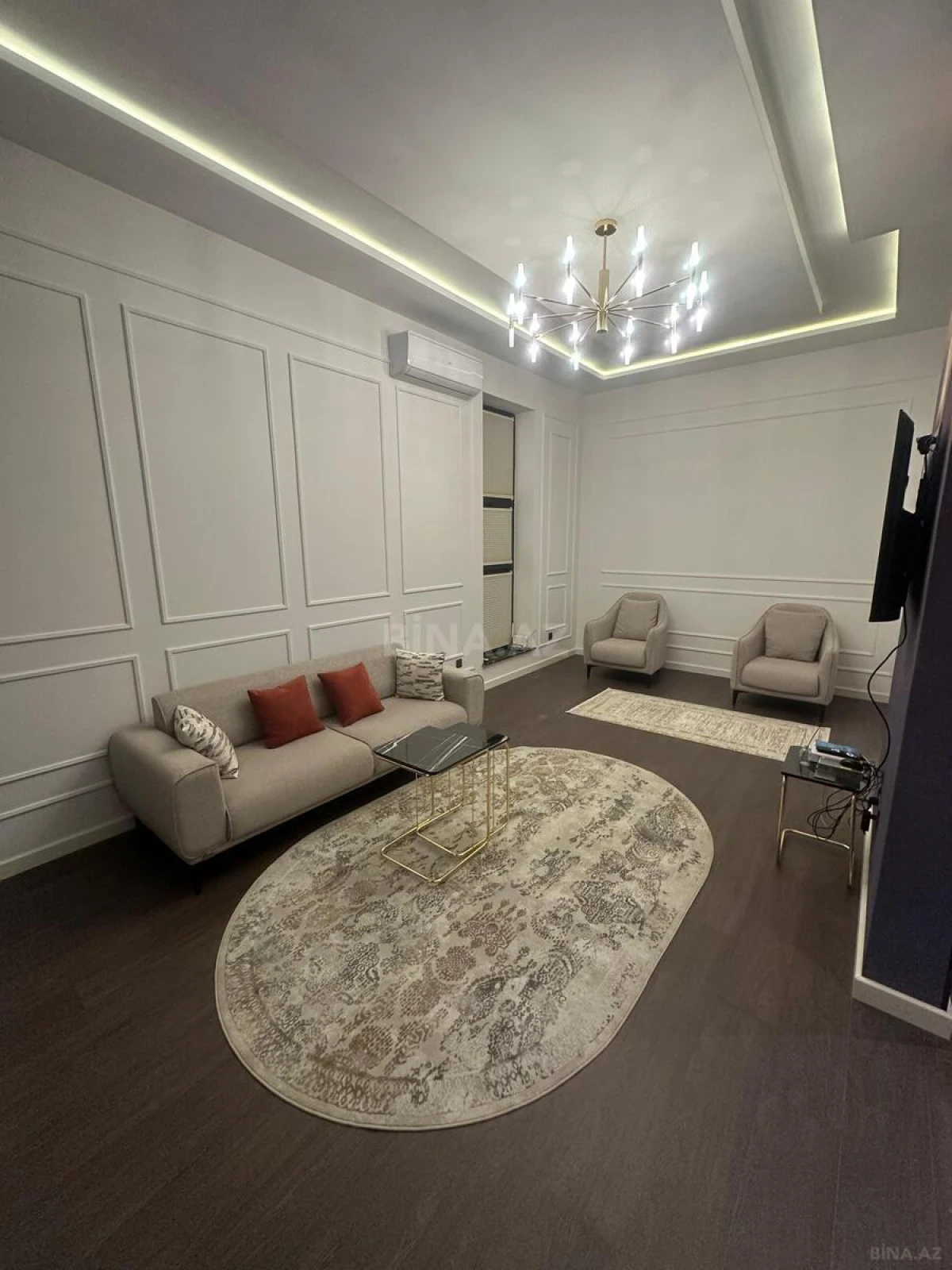 Kirayə verilir 4 otaqlı həyət evi 200 m²